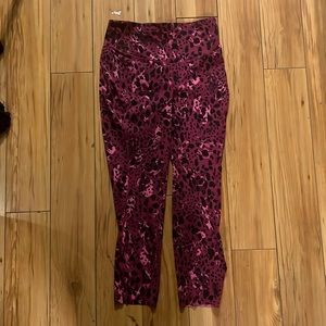 Lululemon pink cheetah print leggings